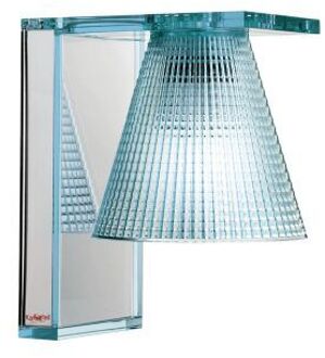 Light Air wandlamp Kartell lichtblauw - Breedte 14 x Hoogte 21 x Diepte 17