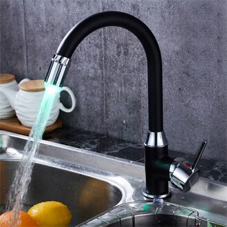 Light-Up Led Water Kraan Veranderende Glow Keuken Douche Tap Water Saving Novelty Lichtgevende Kraan Nozzle Hoofd Badkamer Licht thuis single groen