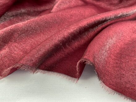 Lijden Zijde Glanzende Kleding Naaien Stoffen Lente Jas Jurk Shirt Jurken Gordijnstof Blauw Grijs Rood 28-1 donker rood