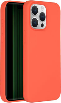 Liquid Silicone Backcover met MagSafe iPhone 15 Pro Max Telefoonhoesje Oranje