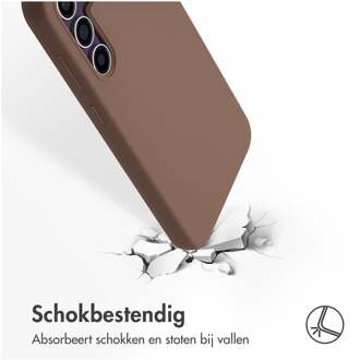 Liquid Silicone Backcover met MagSafe voor Samsung Galaxy S23 FE Telefoonhoesje Bruin
