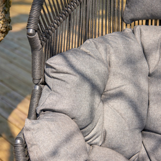 Lisomme Ayla rattan tuin loungestoel zwart