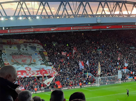 Liverpool FC vs Brentford (Premier League) (Vliegtuig)