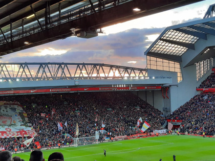 Liverpool FC vs Burnley FC (Premier League) (Eigen vervoer)