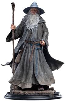 Lord of the Rings: Gandalf the Grey Pilgrim 1:6 Scale Statue