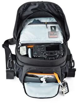 Lowepro Nova 160 AW II