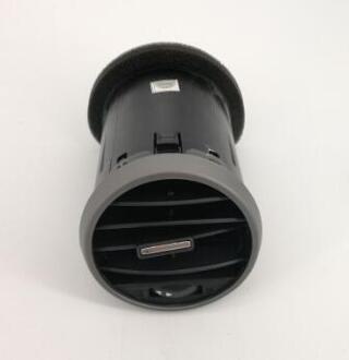 Luchtuitlaat Montage Voor Grote Muur Haval H5 Oem: 5306210XK80XA 5306220XK45XA grijs