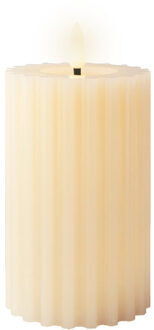 Lumineo LED kaars/stompkaars - creme wit ribbel- D7,5 x H15 cm - timer - LED kaarsen Beige