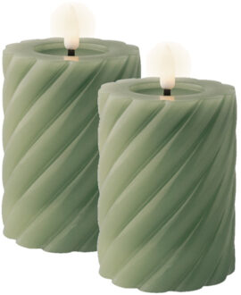 Lumineo Luxe LED kaarsen/stompkaarsen - 2x - groen - D7,5 x H12,3 cm - timer