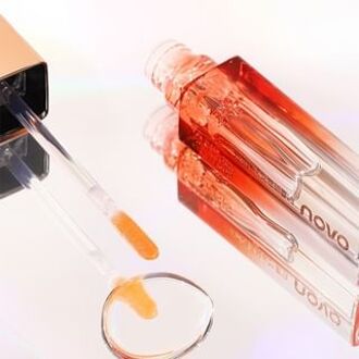 Luminous Plumping Color Changing Lip Oil - 2 Colors 01# Crimson Strawberry - 3g