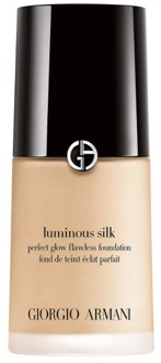 Luminous Silk Foundation 3