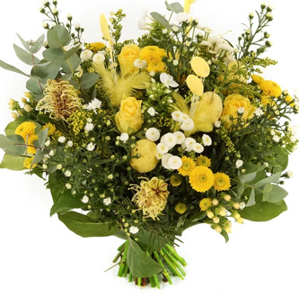 Luxe paasbloemen geel en wit