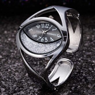 Luxe Silver Diamond Armband Horloges Ogen Vorm Uniek Quartz Vrouwen Horloge Casual Dames Klok Reloj Mujer zilver zwart
