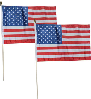 Luxe zwaaivlag Amerika - 2x - USA - op stok - 30 x 45 cm - landen versiering Multi