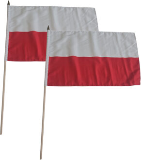 Luxe zwaaivlag Polen - 2x - 30 x 45 cm - op stok - landen versiering - handvlaggen - supporters