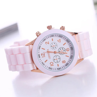 Luxury Brand Children Watch Silicone Strap Round Watches Girl Dress Jelly Quartz Wrist Watch Relogio Feminino C079