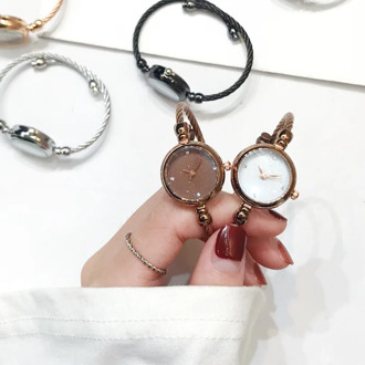 Luxury Starry Sky Bracelet Watches Women Fashion Shine Diamond Elegant Ladies Bangle Wristwatches Female Quartz Montre Femme