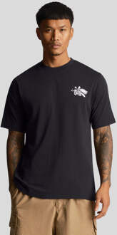Lyle & Scott Men's Lyle And Scott Graphic T-Shirt in Black Zwart