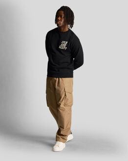 Lyle & Scott Men's Lyle And Scott Ripple Logo Crewneck Sweatshirt in Black Zwart