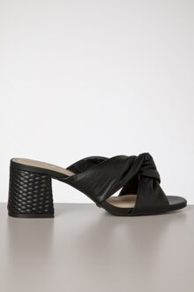 Lynn sandalen van leder in zwart