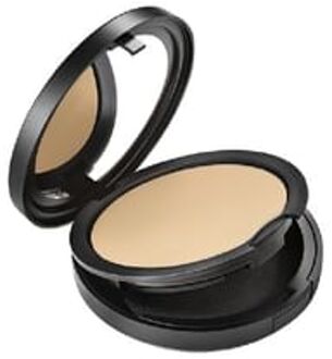 Mac Studio Fix Powder Plus Foundation NC12