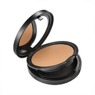 Mac Studio Fix Powder Plus Foundation NC30
