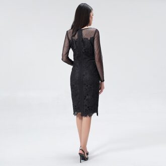 Macro-kanten gesneden jurk en tule mouwen Zwart - S