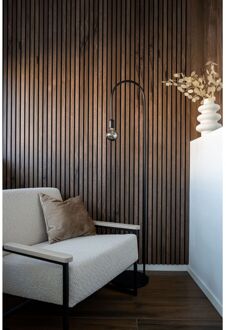 Maestro Latt Lattenwand - Castle Oak + Matte Black - 277x30cm - 2 Stuks