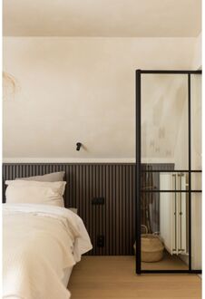 Maestro Latt Lattenwand - Smoked Walnut + Matte Black - 277x30cm - 20mm - 2 Stuks