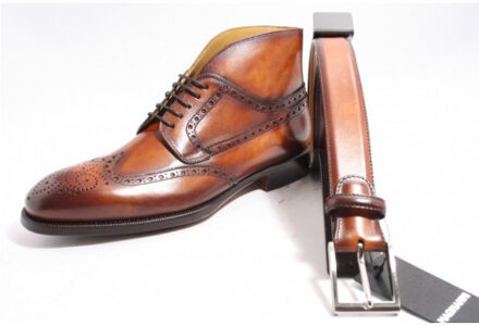 Magnanni 1078 riemen - maat 115 Klaproos