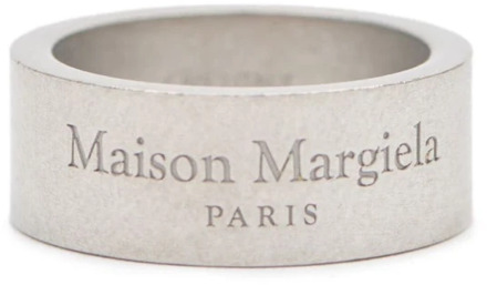 MAISON MARGIELA Zilveren Logo Gegraveerde Ring Maison Margiela , Gray , Heren - Xl,L,M,S