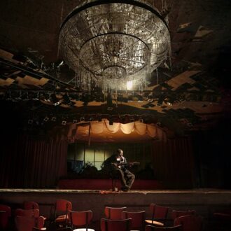 Make 'Em Laugh - Benet