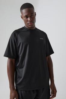 Man Active Oversized Raglan T-Shirt, Black - M