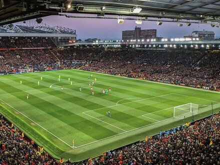Manchester United vs Brentford (Premier League) (Eigen vervoer)