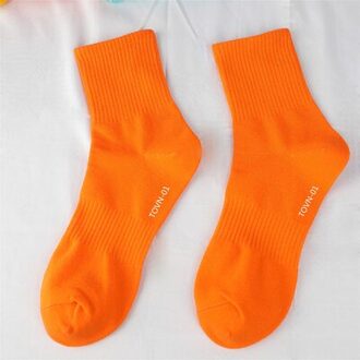 Mannen En Vrouwen Winter, lente En Jaar Korte Knie Sokken Vlakte Mode Effen Kleur Bijpassende Sport Leisure Comfor oranje