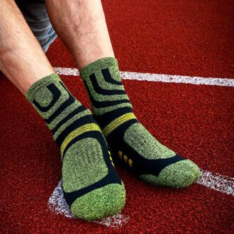 Mannen Running Sport Sokken Stapel Sneeuw Sokken Naadloze Slapen Fuzzy Zachte Sokken groen zwart