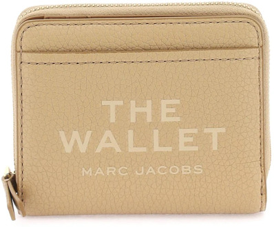 MARC JACOBS Leren Mini Compact Portemonnee met Ingelegde Letters Marc Jacobs , Beige , Dames - ONE Size