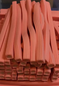 Marmalade mini sticks strawberry dulceplus 100 gr.