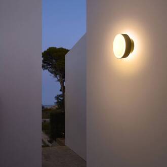 Marset Plaff-on! LED buitenwandlamp, IP65, Ø16cm zwart, opaal