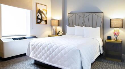 Martinique New York on Broadway, Curio By Hilton