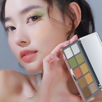 Matte Eyeshadow Palette - Love Line #CB-101 - 10g