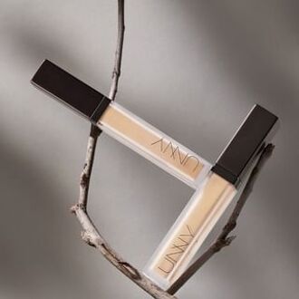 Matte Moisturizing Flawless Concealer For Oily Skin - 2 Shades F1# Fair - 6g