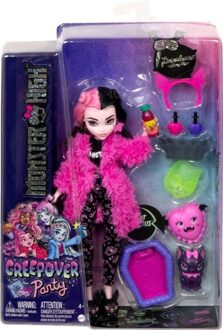 Mattel Monster High Creepover Party Draculaura