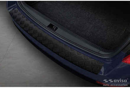 Matzwart Aluminium Bumper beschermer passend voor Skoda Octavia III Kombi Facelift 2017-2020 'Ri AV240217