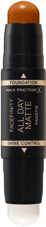 Max Factor Facefinity All Day Matte Pan Stik (Various Shades) - Chestnut