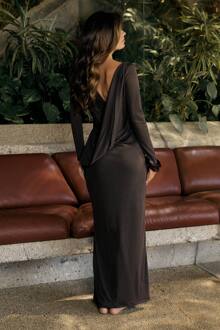 Maxi-Jurk Met Drape-Back Detail En Lange Mouwen, Chocolate - 46
