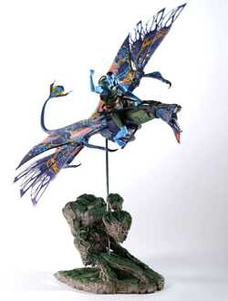 Mcfarlane Toys Avatar: The Way of Water Action Figure Recom Quaritch & RDA Banshee (Gold Label)