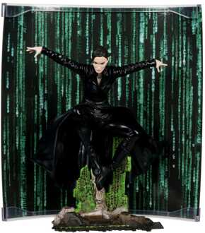 Mcfarlane Toys Matrix Movie Maniacs Action Figure Trinity 15 cm