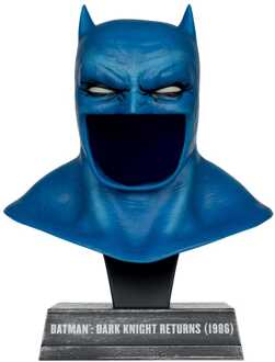Mcfarlane Toys The Dark Knight Returns DC Direct Mini Replica 1/3 Batman Cowl 19 cm