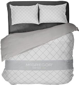 Mcgregor Dekbedovertrek McGregor - Katoen - Times Square - Lits-Jumeaux (240x240 Cm) - Wit & Grijs Katoen - Strepen & Hotel Luxe - McGregor - Dekbed-Discounter.nl Wit,Grijs - 240 x 240 cm